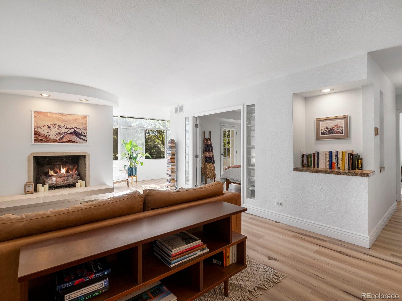MLS Image #5 for 1313 n williams street,denver, Colorado