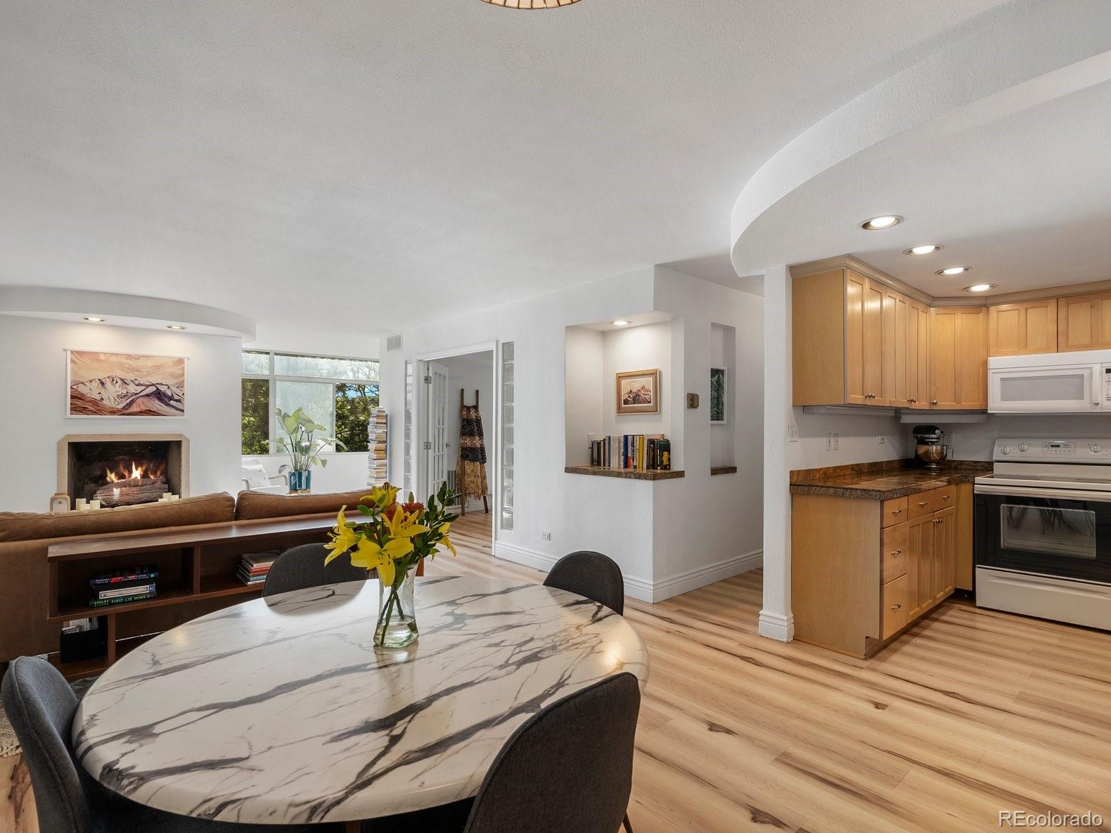 MLS Image #6 for 1313 n williams street,denver, Colorado