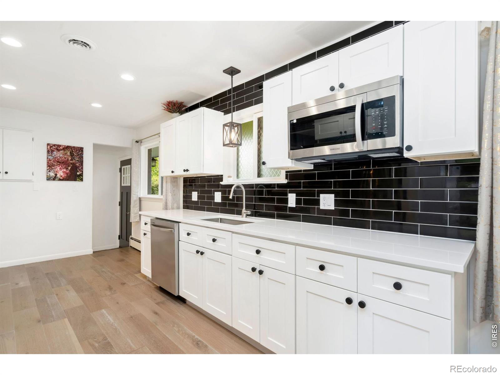 MLS Image #11 for 1308  robertson street,fort collins, Colorado