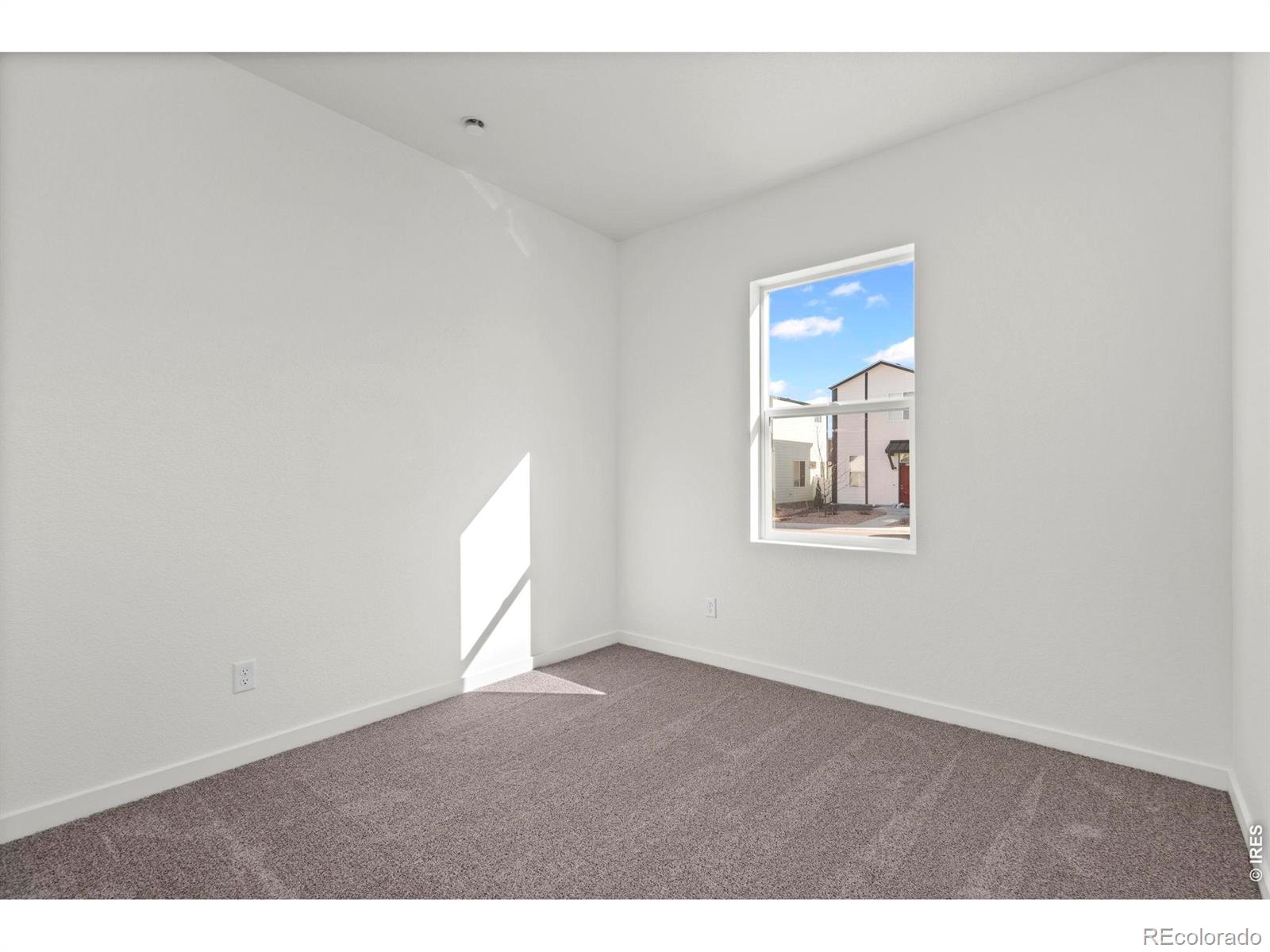 MLS Image #12 for 3809  lake clark street,evans, Colorado