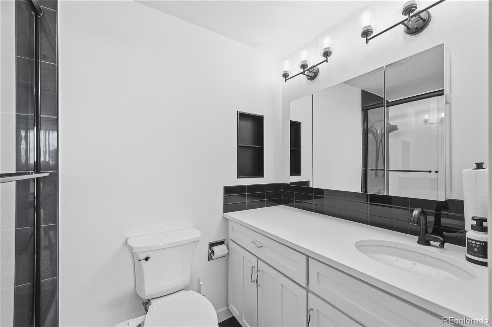 MLS Image #35 for 1201 n williams street 10b,denver, Colorado