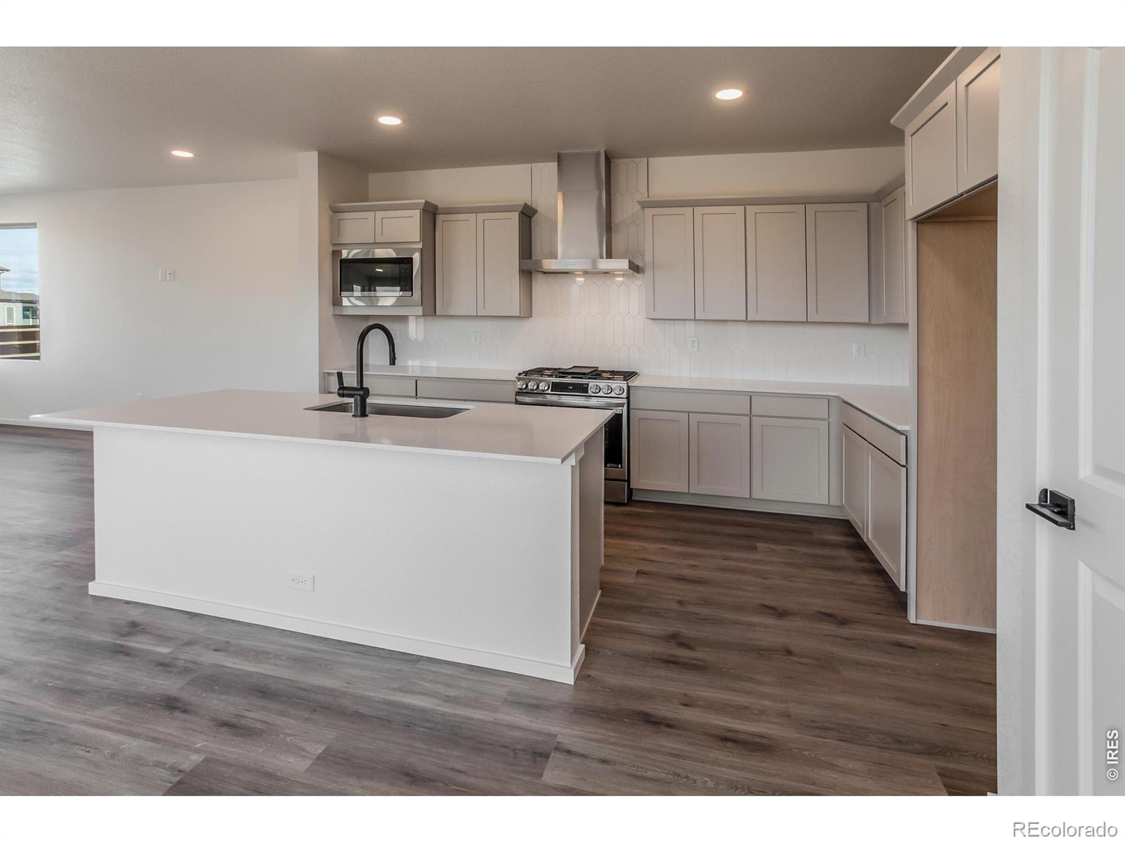 MLS Image #11 for 5701  stone fly drive,timnath, Colorado