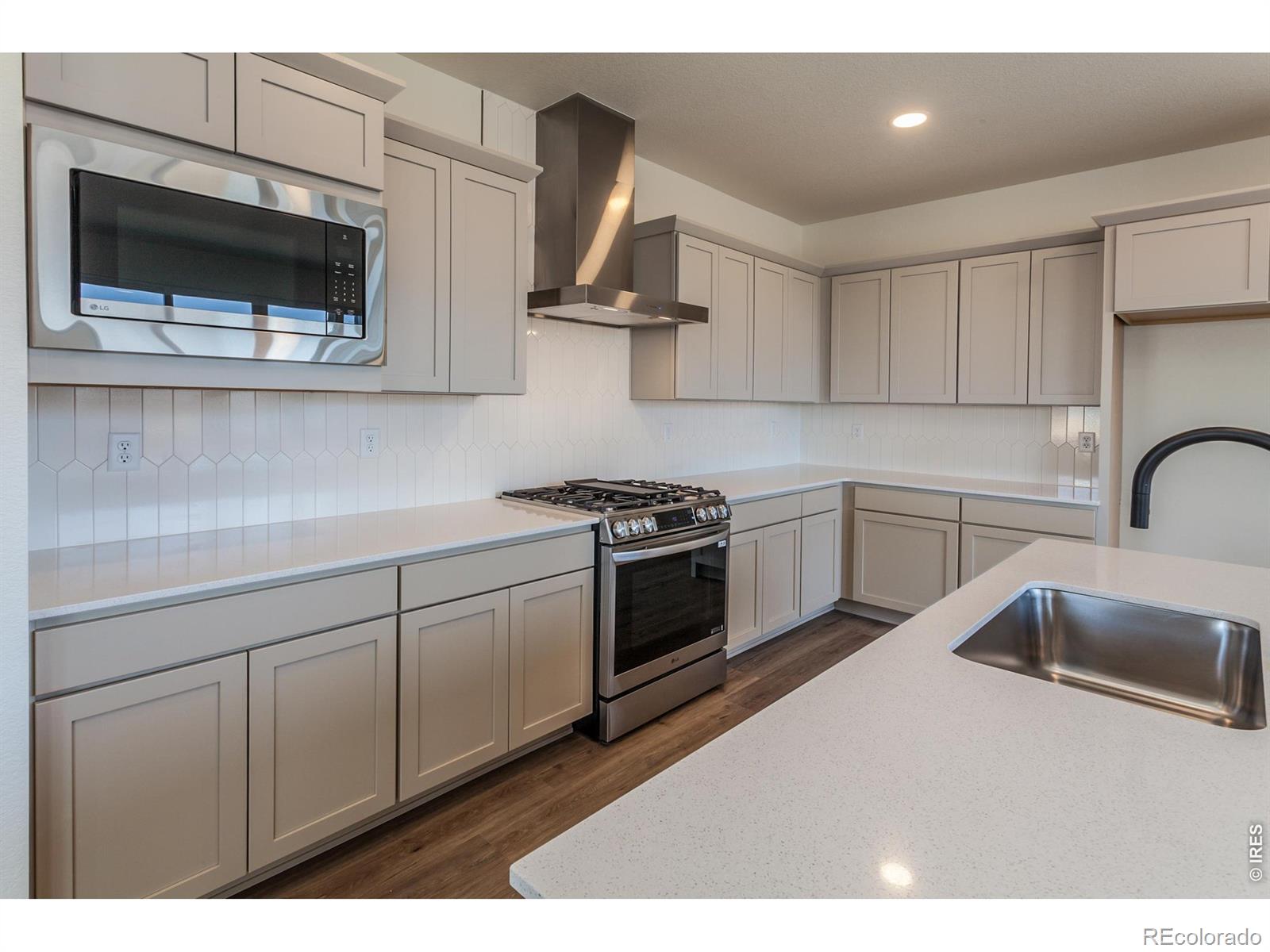 MLS Image #12 for 5701  stone fly drive,timnath, Colorado