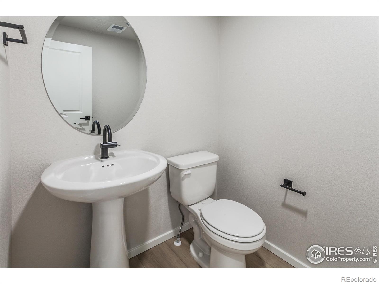 MLS Image #16 for 6117  saddle horn drive,timnath, Colorado