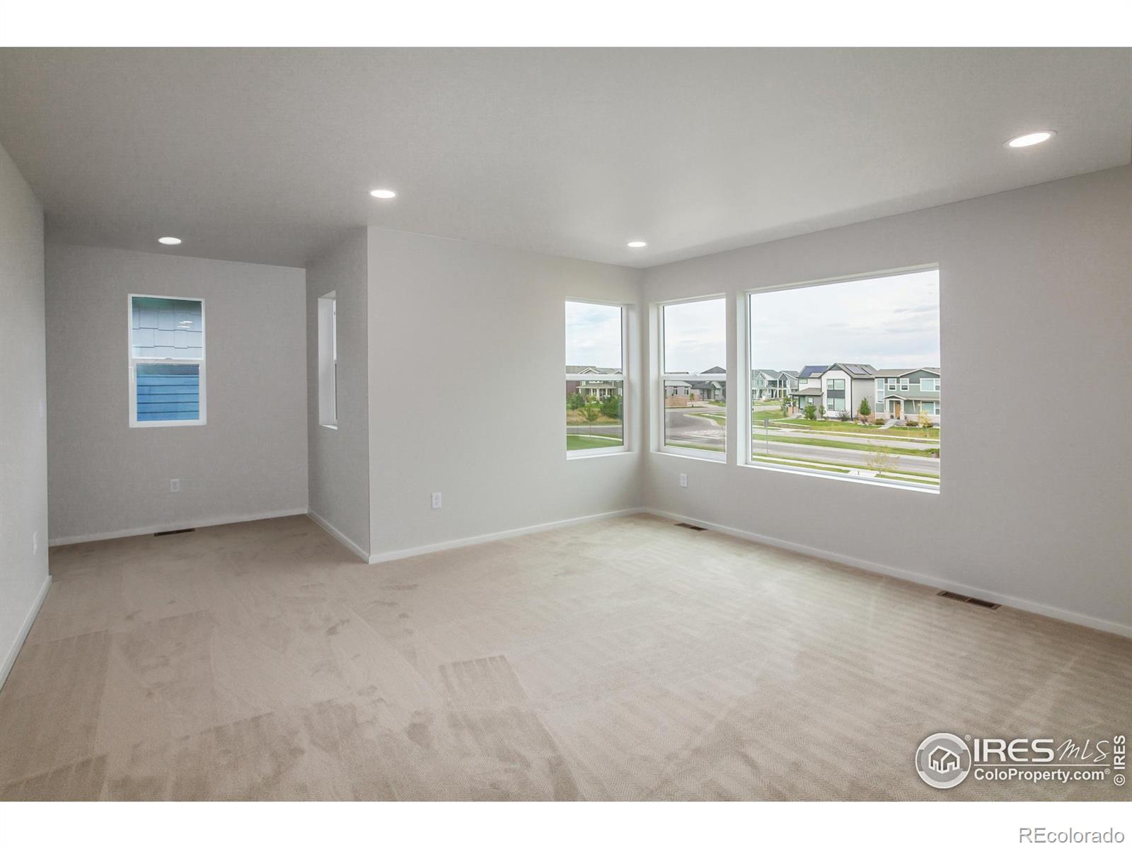 MLS Image #19 for 6117  saddle horn drive,timnath, Colorado
