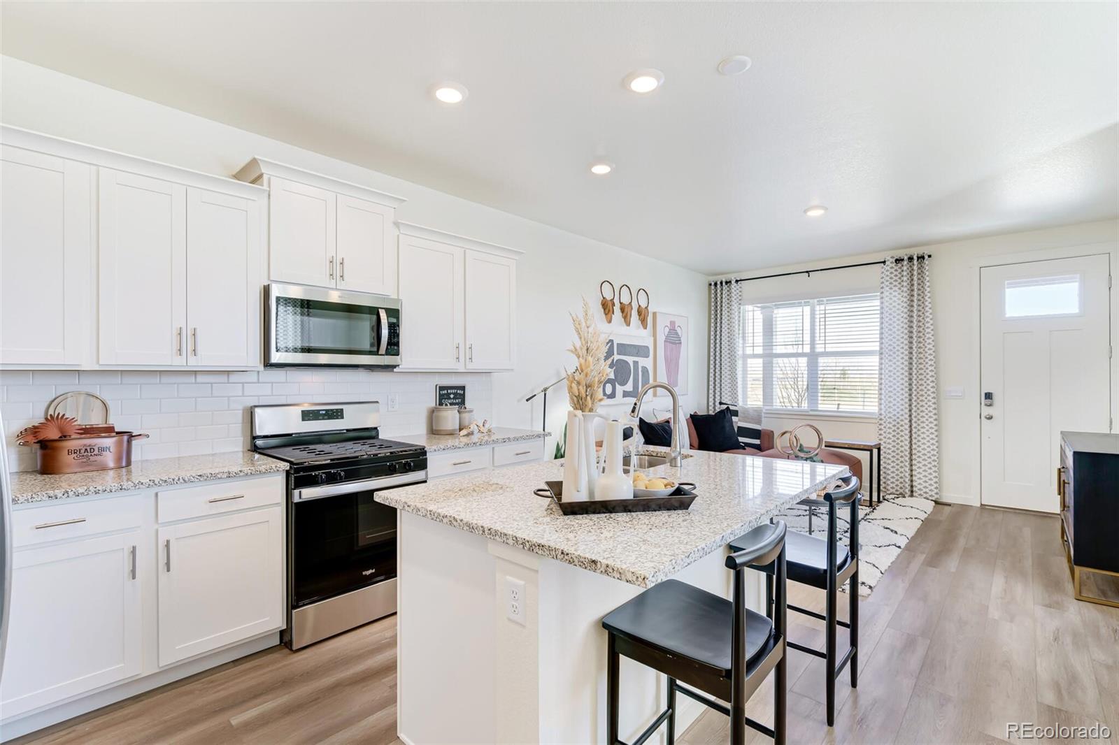 MLS Image #6 for 9874  argonne street,commerce city, Colorado
