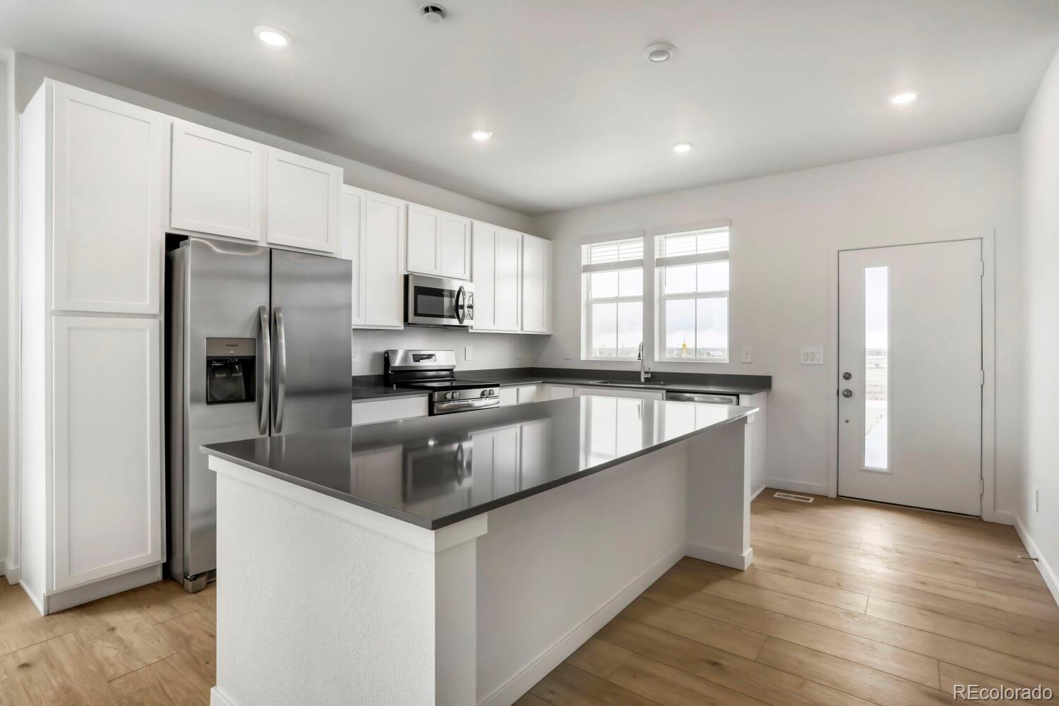 MLS Image #3 for 3067  gladstone avenue,loveland, Colorado