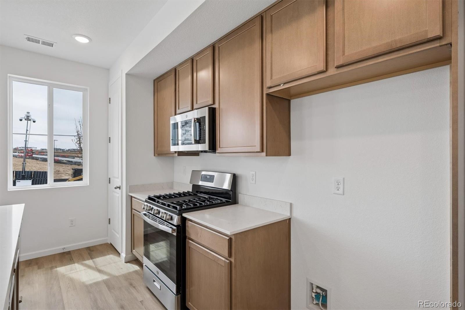 MLS Image #3 for 21361 e 67th avenue,aurora, Colorado