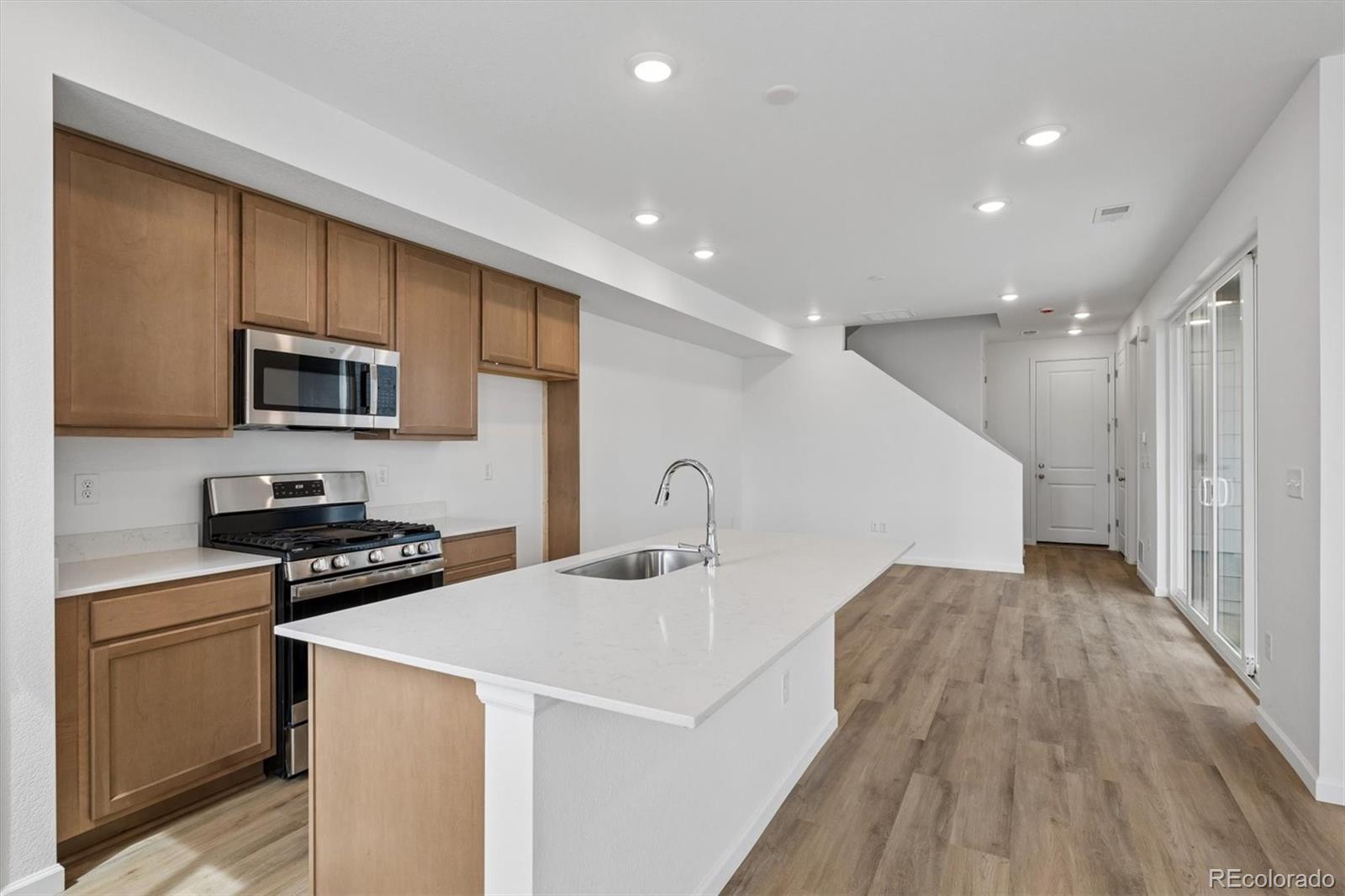 MLS Image #6 for 21361 e 67th avenue,aurora, Colorado