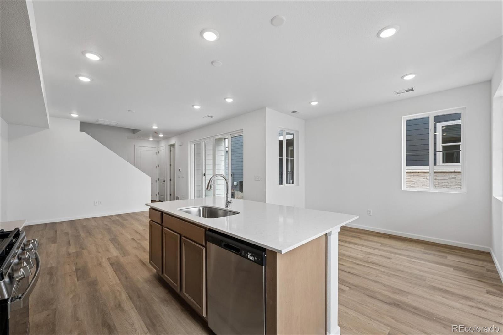 MLS Image #7 for 21361 e 67th avenue,aurora, Colorado
