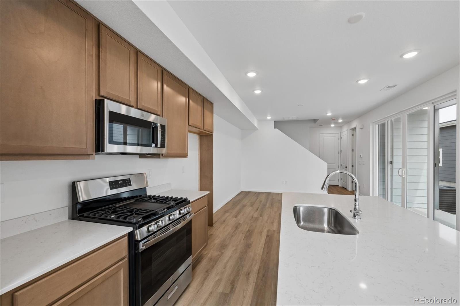 MLS Image #8 for 21361 e 67th avenue,aurora, Colorado