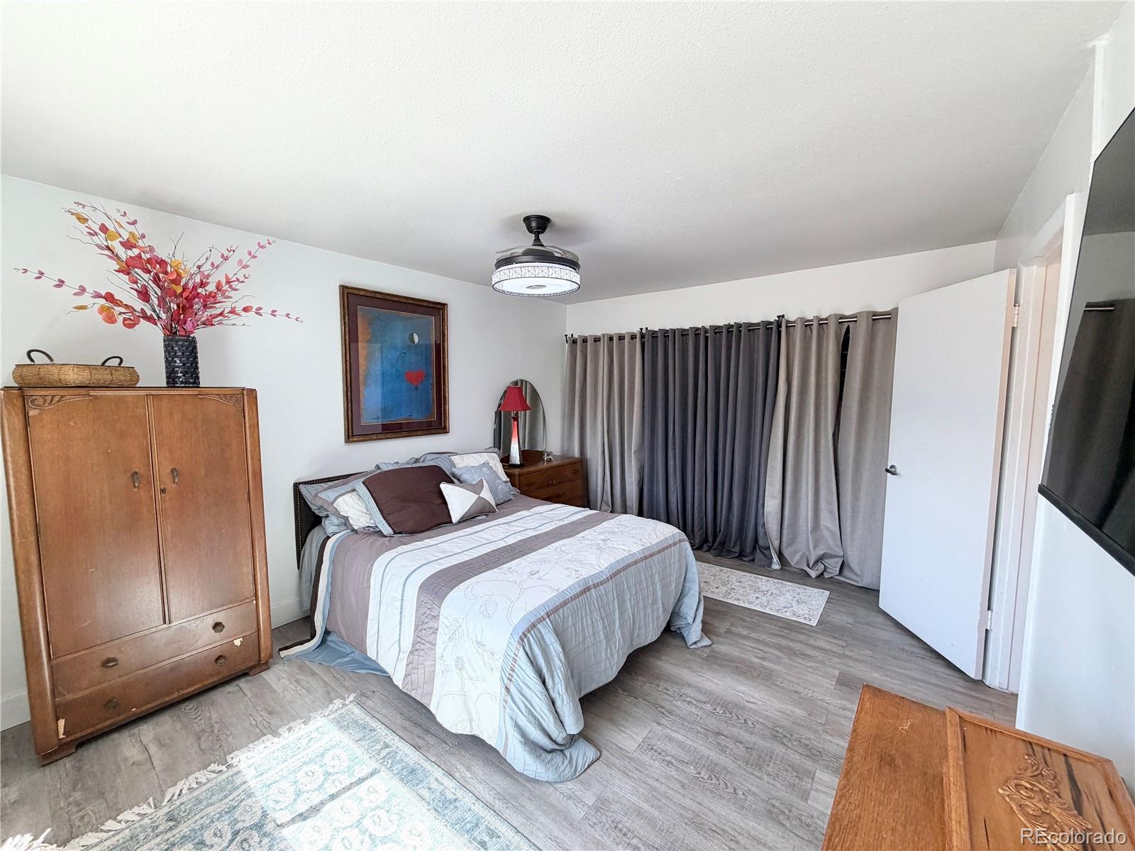 MLS Image #18 for 7995 e mississippi avenue k9,denver, Colorado