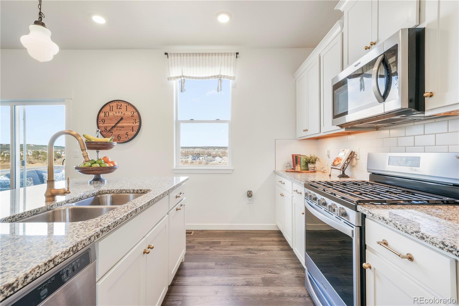 MLS Image #11 for 15882  little bluestem road,monument, Colorado