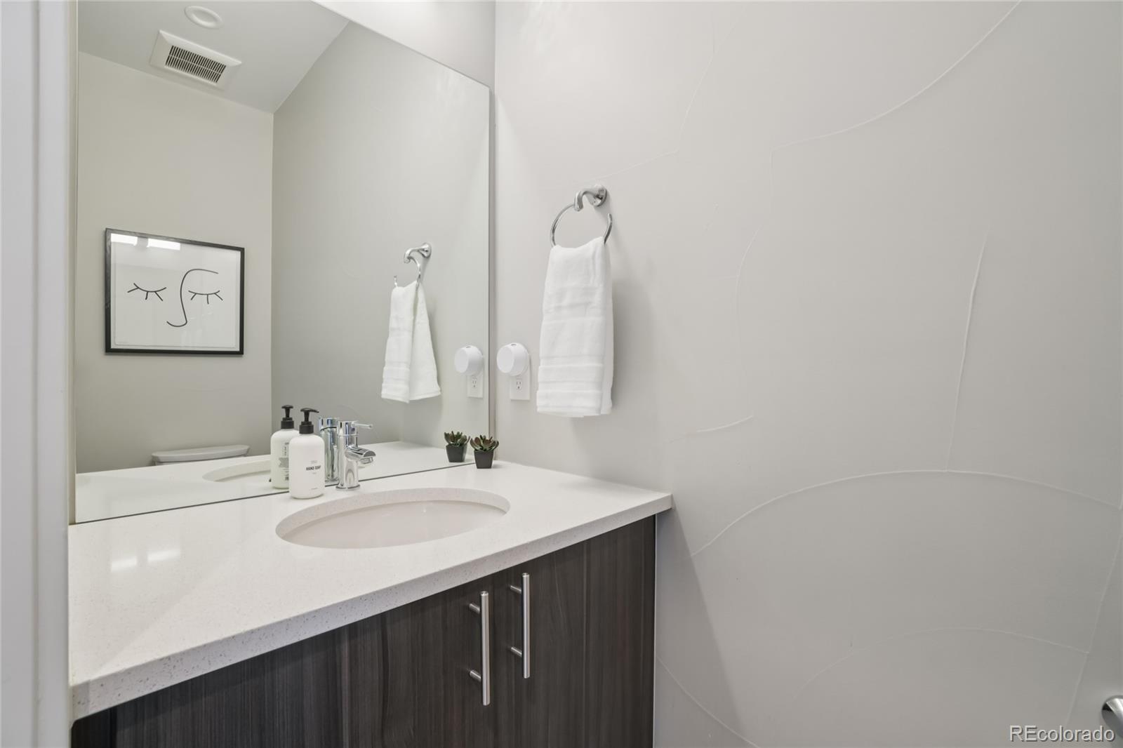 MLS Image #10 for 2930 w 24th avenue,denver, Colorado