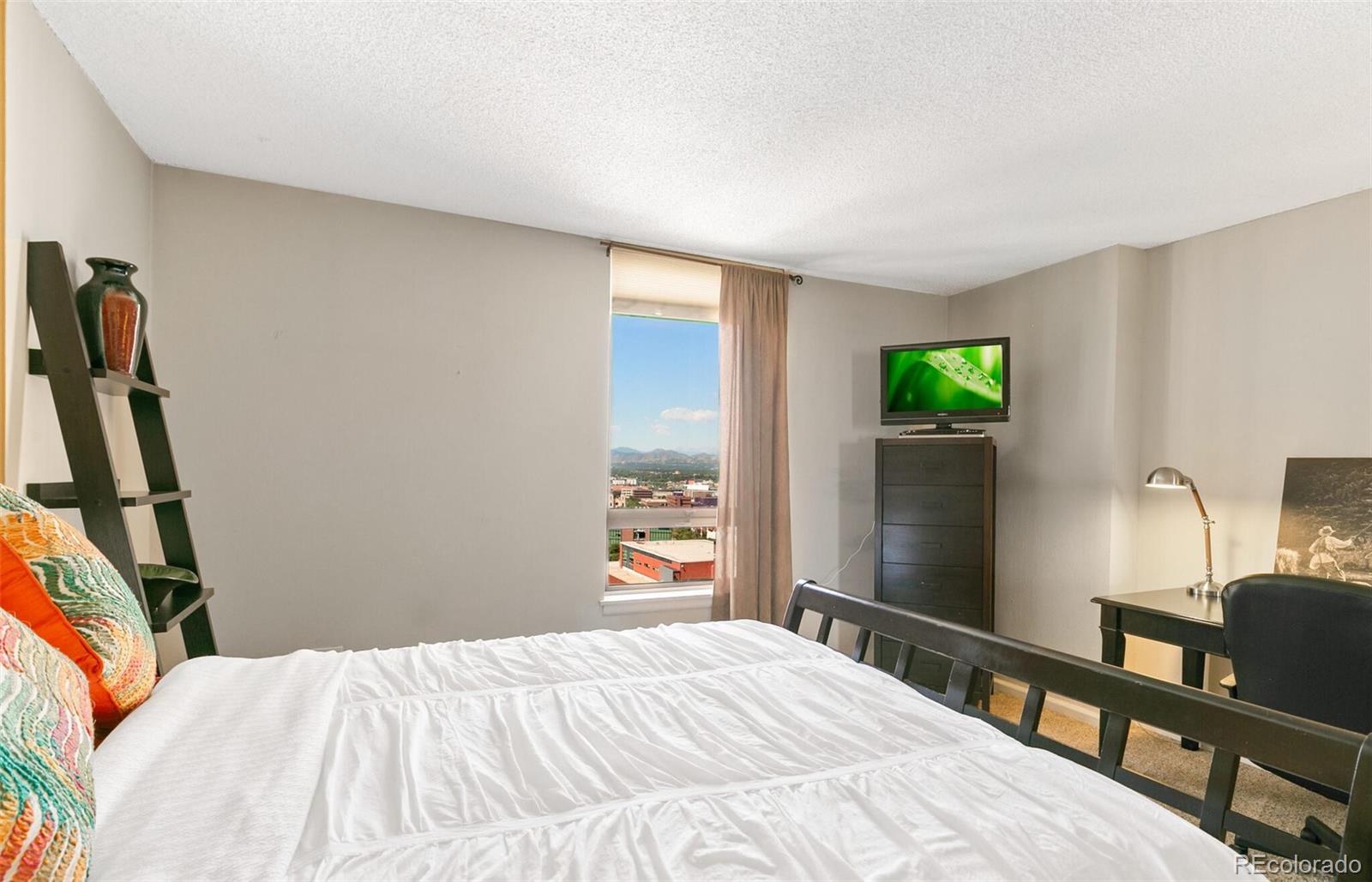 MLS Image #19 for 1020  15th street 16a,denver, Colorado