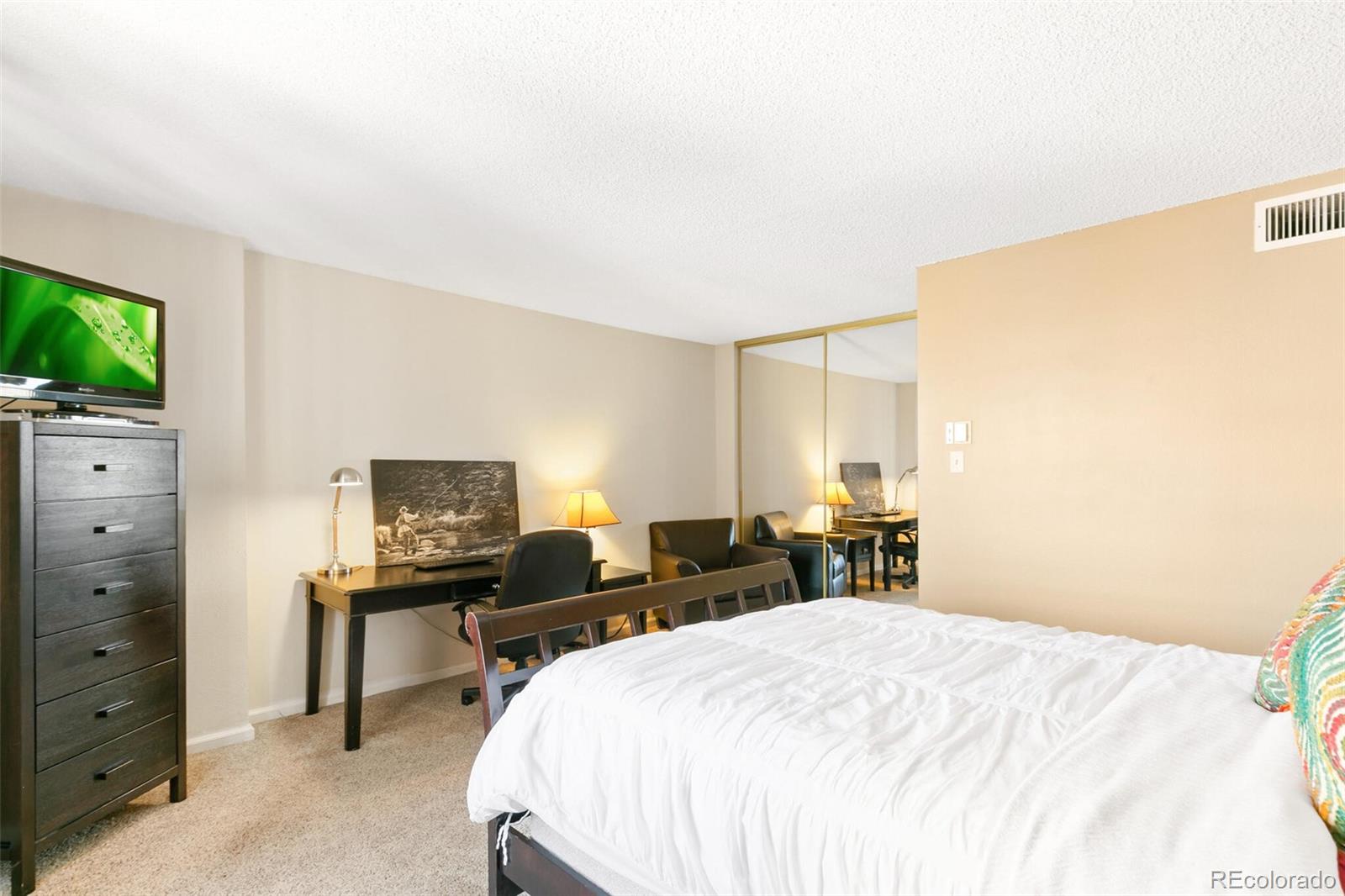 MLS Image #20 for 1020  15th street 16a,denver, Colorado