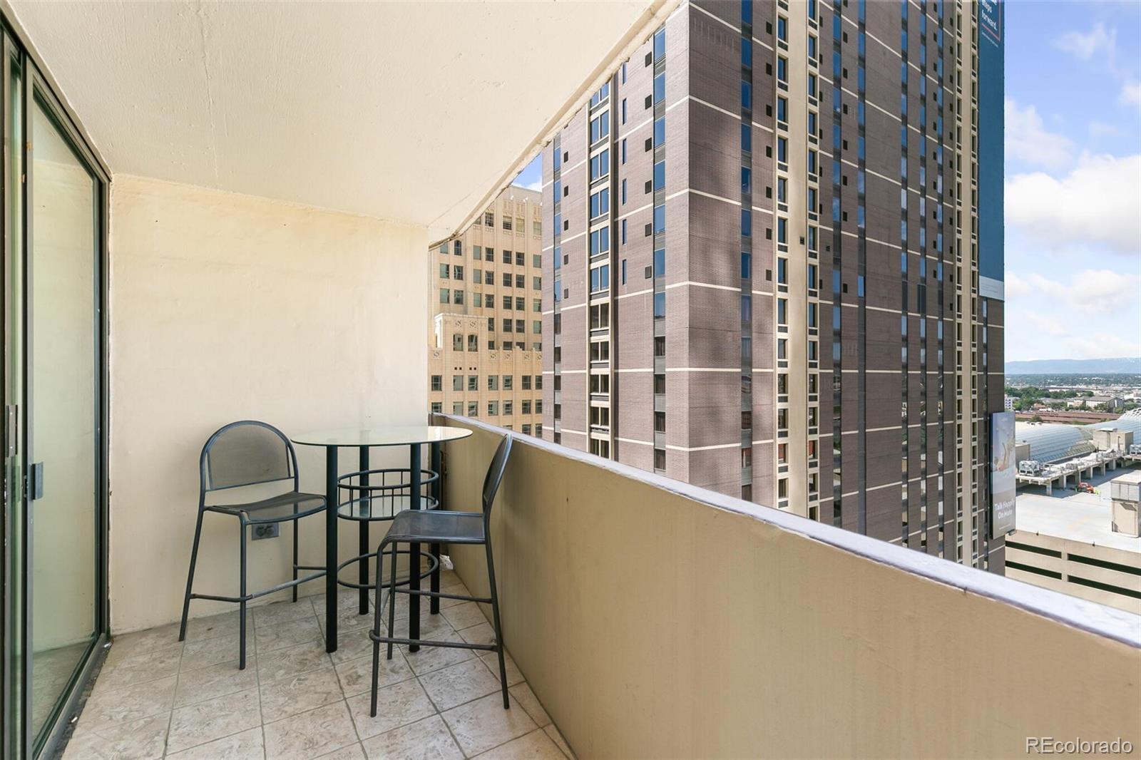 MLS Image #6 for 1020  15th street 16a,denver, Colorado
