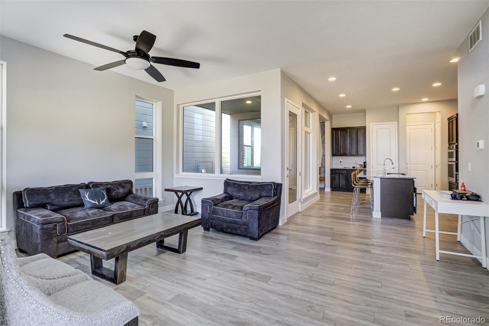 MLS Image #4 for 21420 e 61st drive,aurora, Colorado