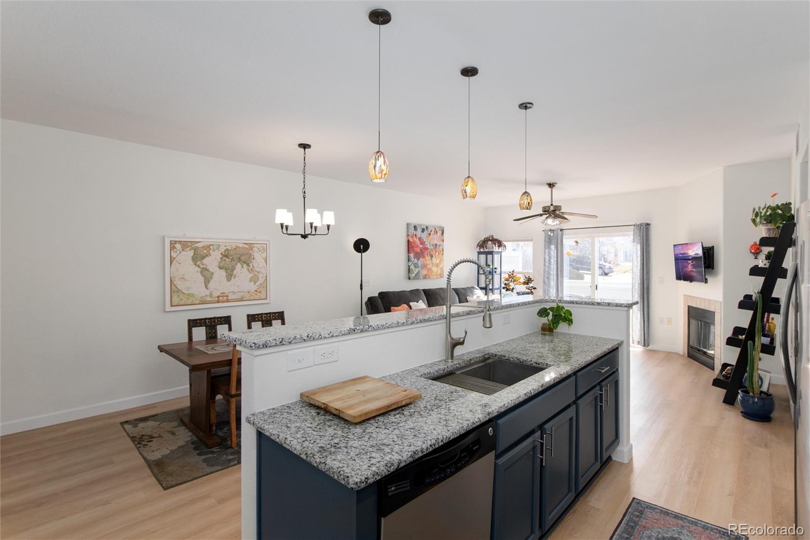 MLS Image #10 for 10336 w 55th place 204,arvada, Colorado