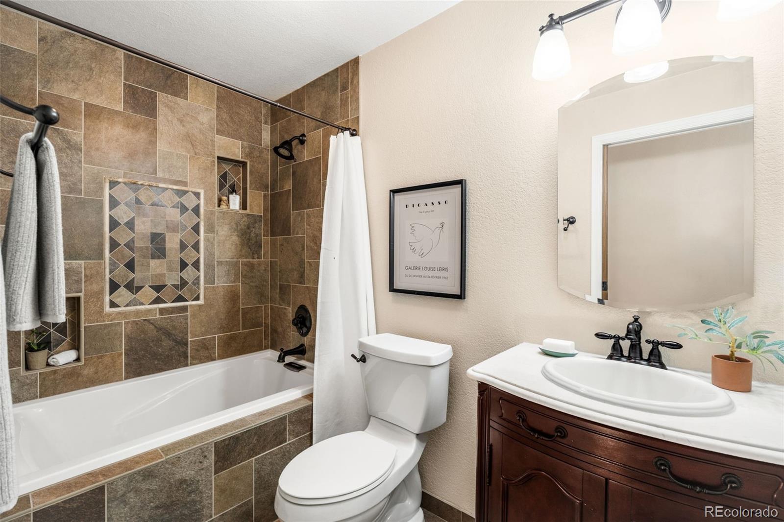 MLS Image #16 for 4581  malaya street,denver, Colorado