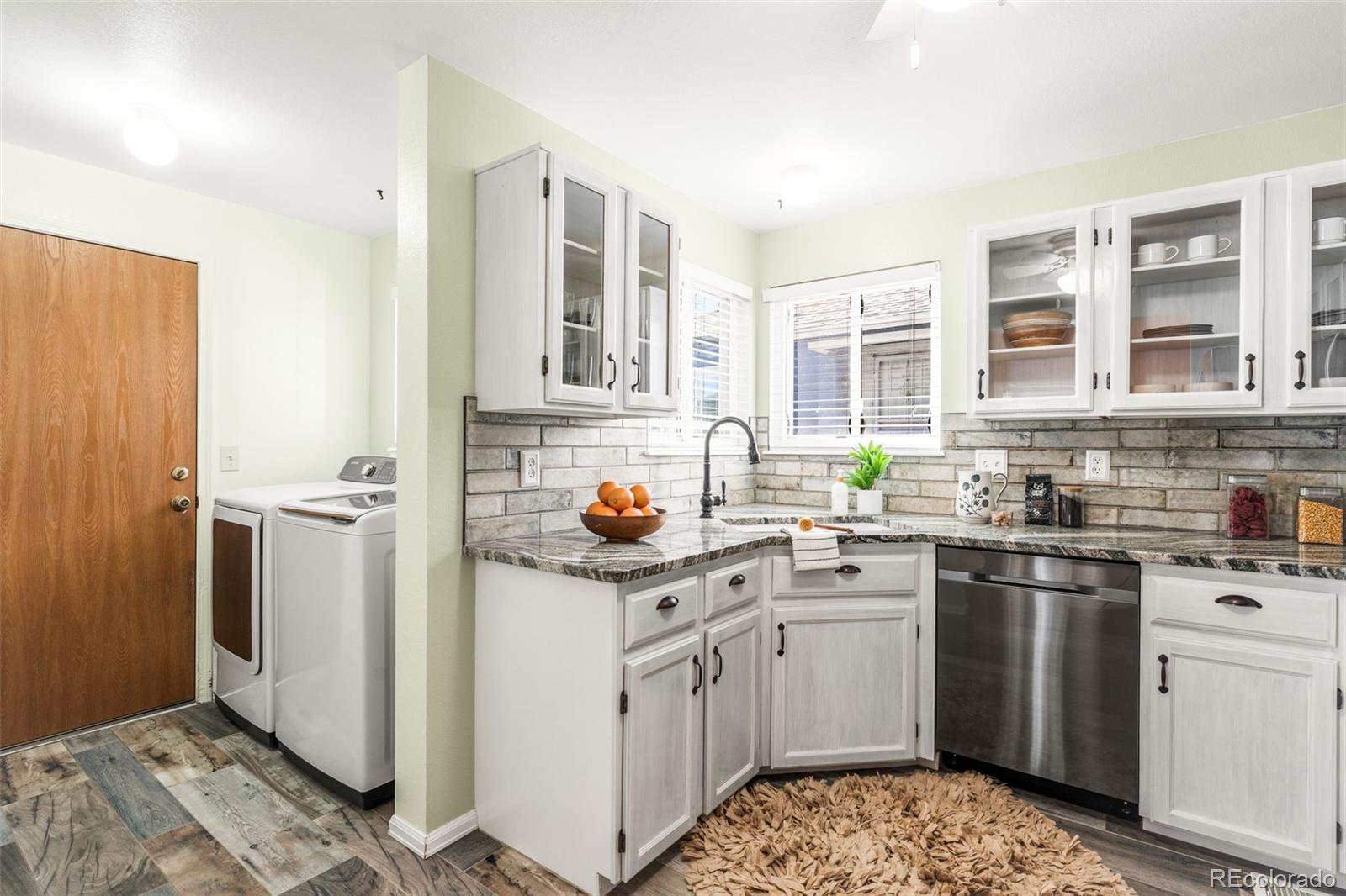 MLS Image #7 for 4581  malaya street,denver, Colorado