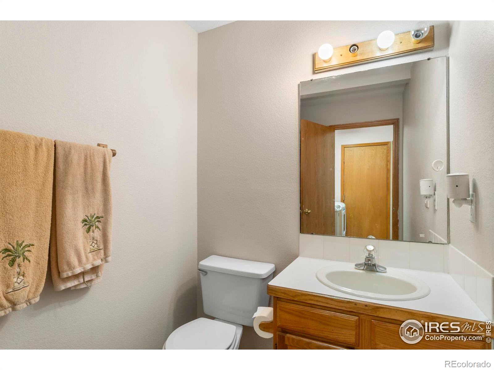 MLS Image #26 for 1225  baker street,longmont, Colorado
