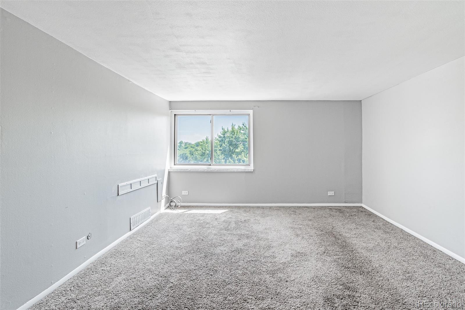 MLS Image #9 for 1366  garfield street,denver, Colorado