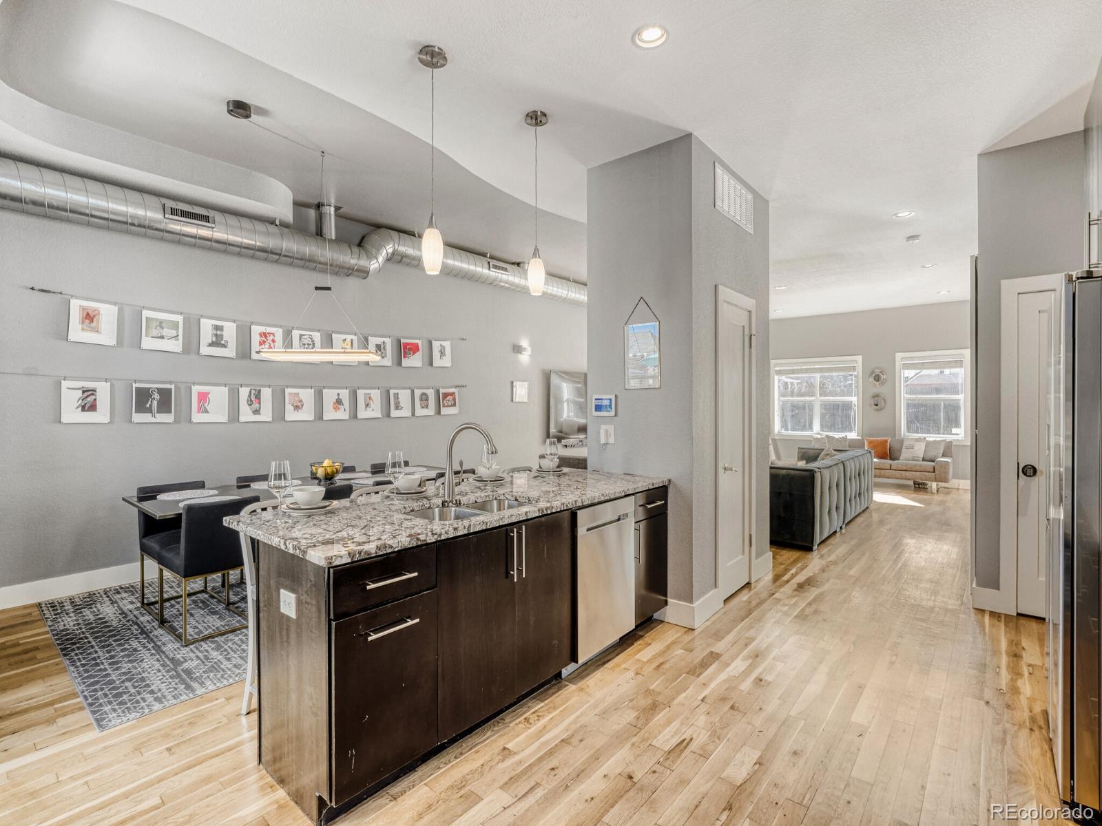 MLS Image #8 for 1521 e 29th avenue,denver, Colorado