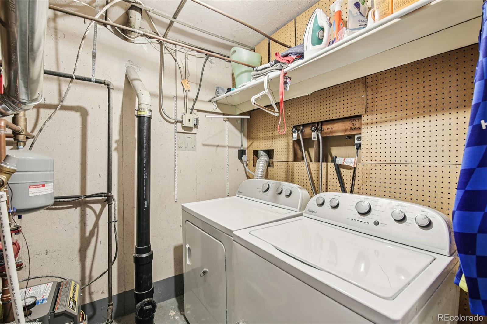 MLS Image #26 for 1971  yank court,golden, Colorado