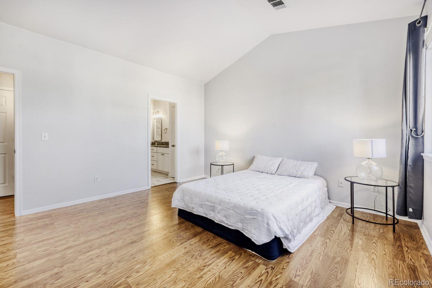 MLS Image #13 for 2154 s fulton circle,aurora, Colorado