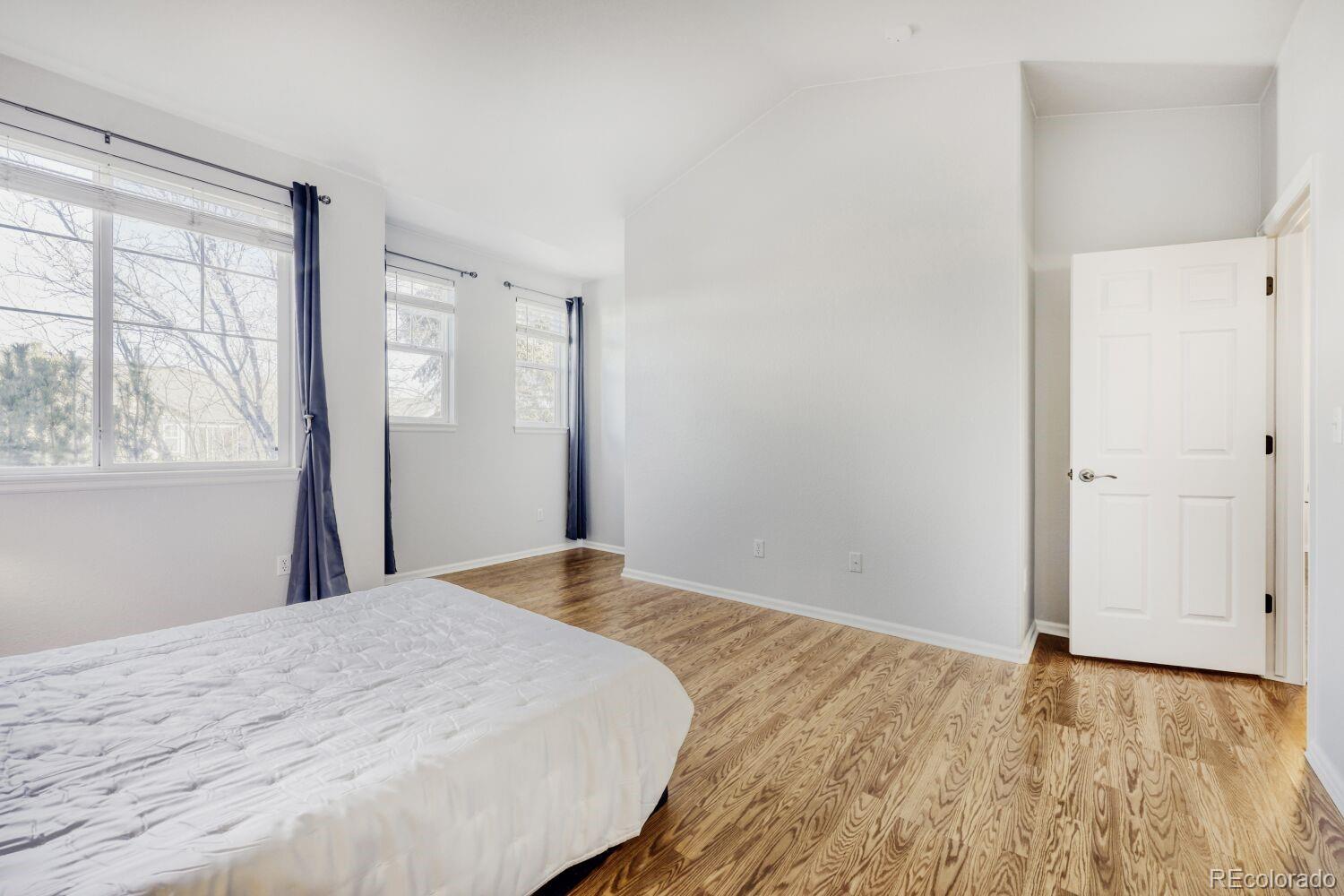 MLS Image #14 for 2154 s fulton circle,aurora, Colorado