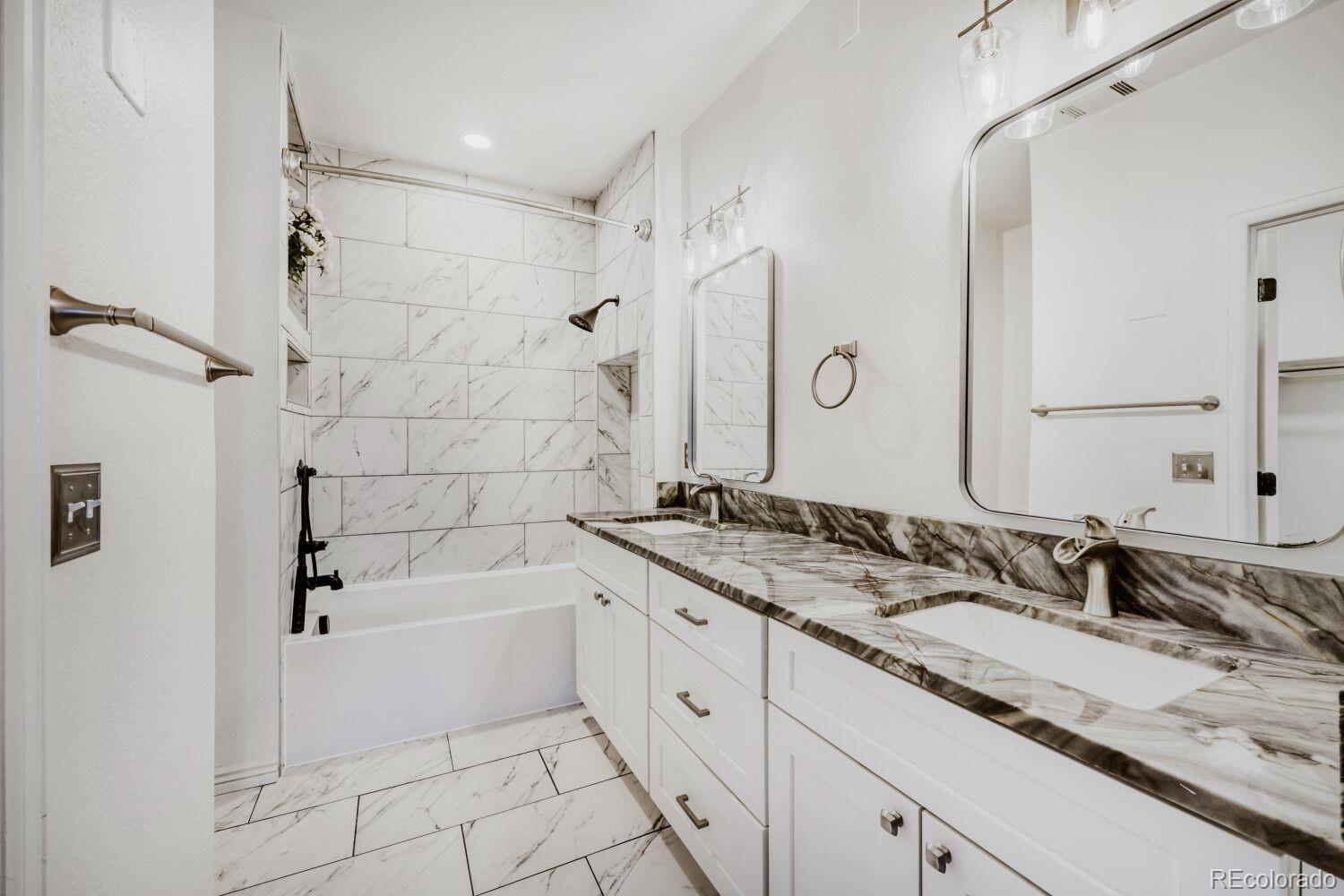MLS Image #15 for 2154 s fulton circle,aurora, Colorado