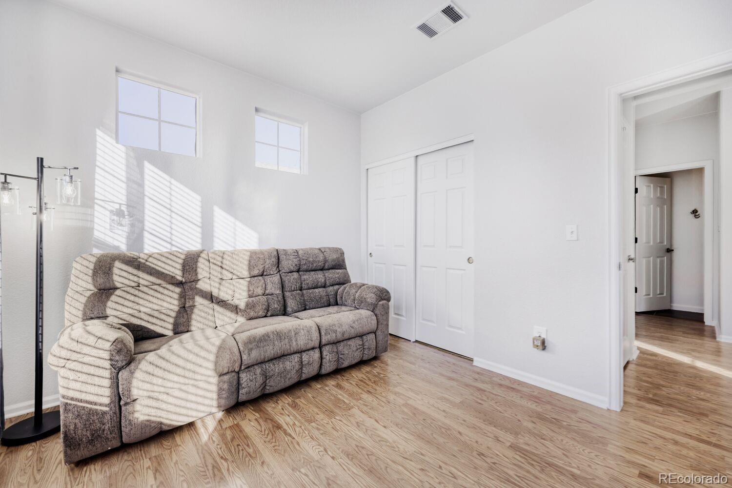 MLS Image #17 for 2154 s fulton circle,aurora, Colorado