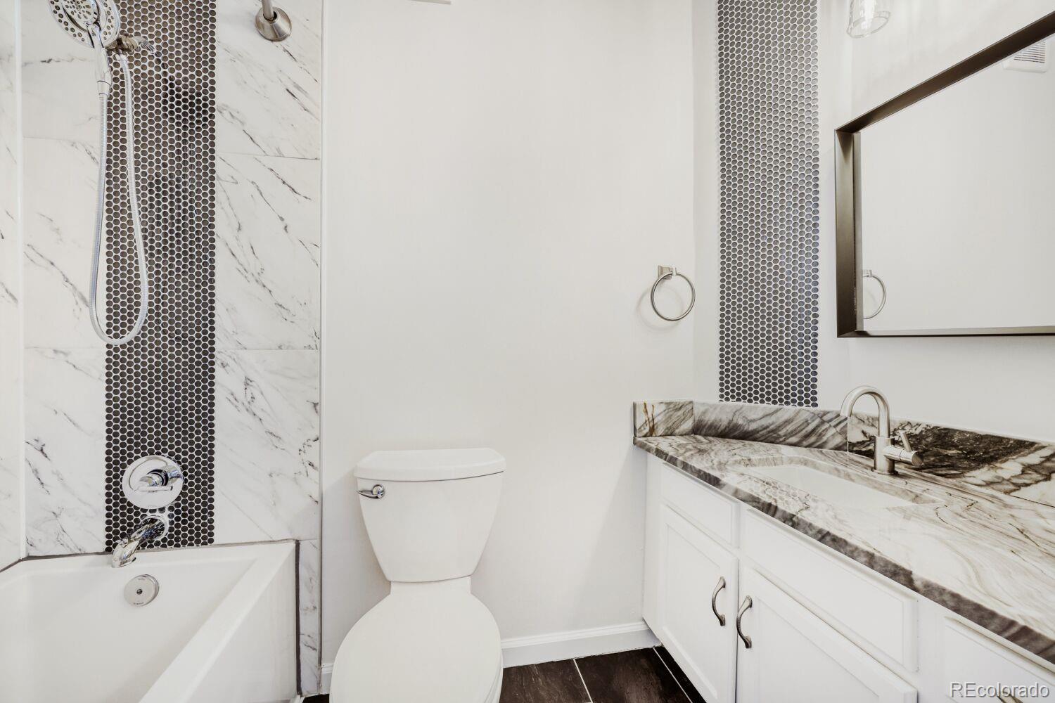 MLS Image #20 for 2154 s fulton circle,aurora, Colorado