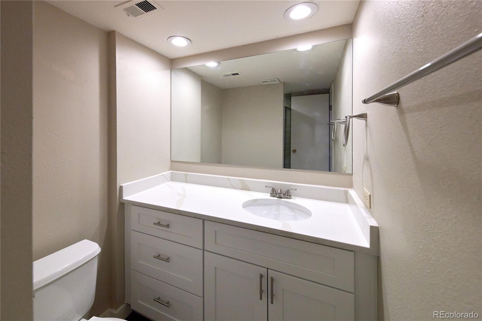 MLS Image #12 for 8060 e girard avenue,denver, Colorado