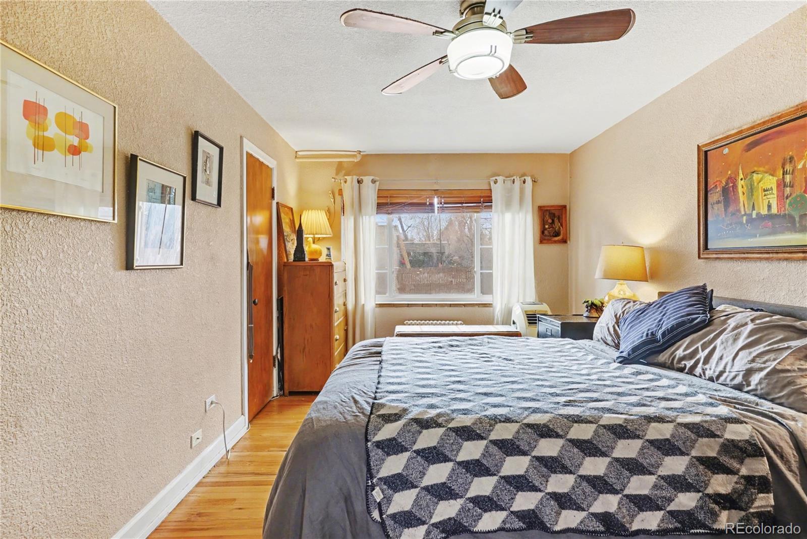 MLS Image #14 for 1481  ash street,denver, Colorado