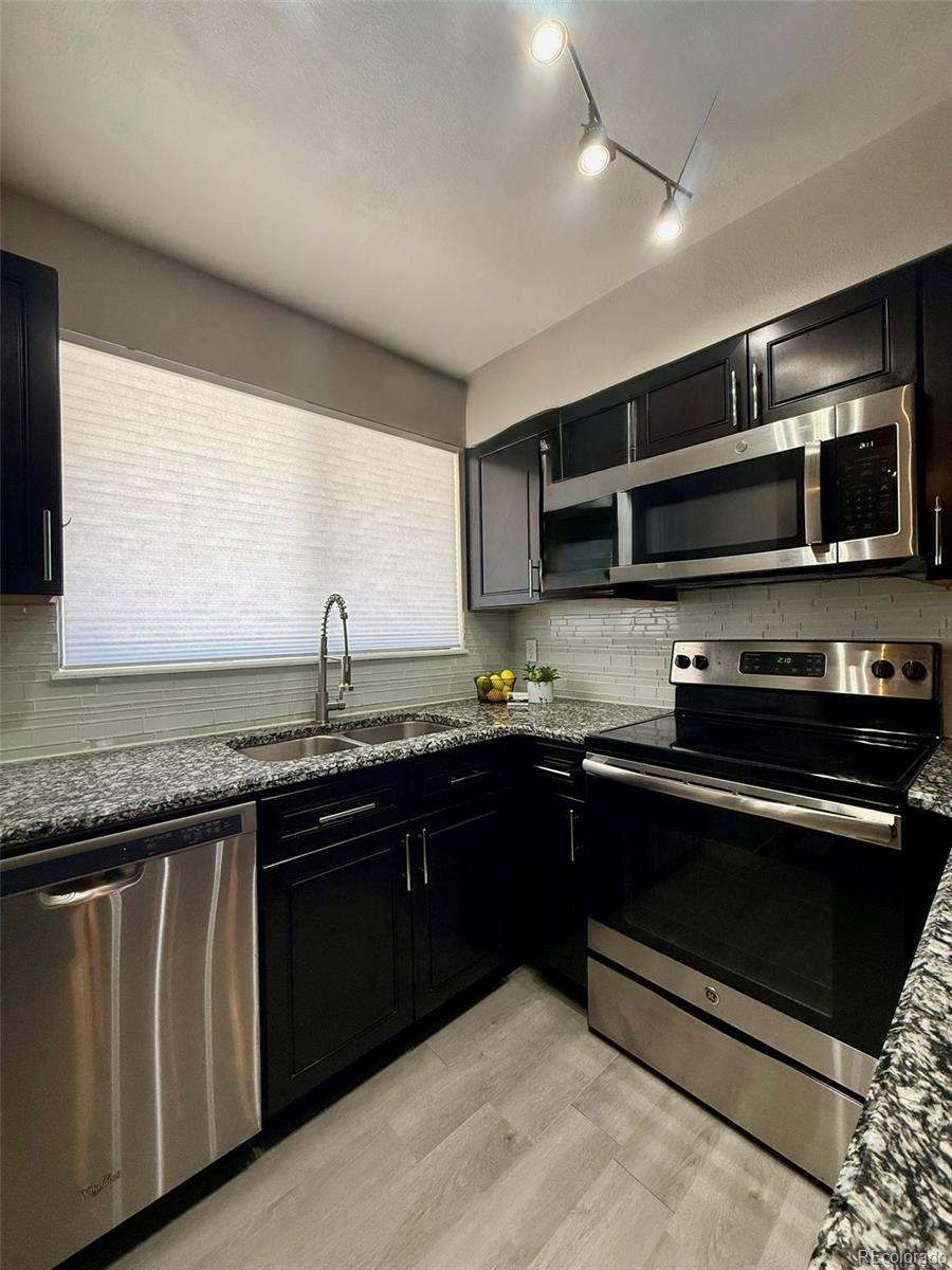 MLS Image #2 for 44 s nome street,aurora, Colorado