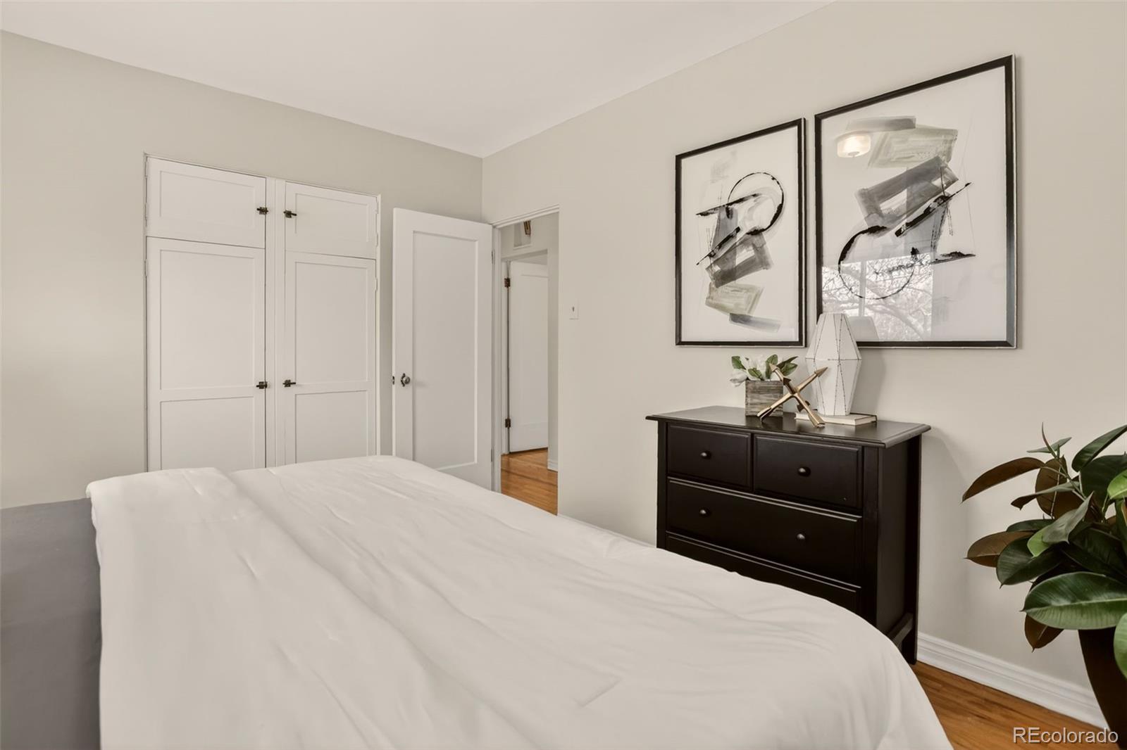 MLS Image #26 for 1381  newport street,denver, Colorado