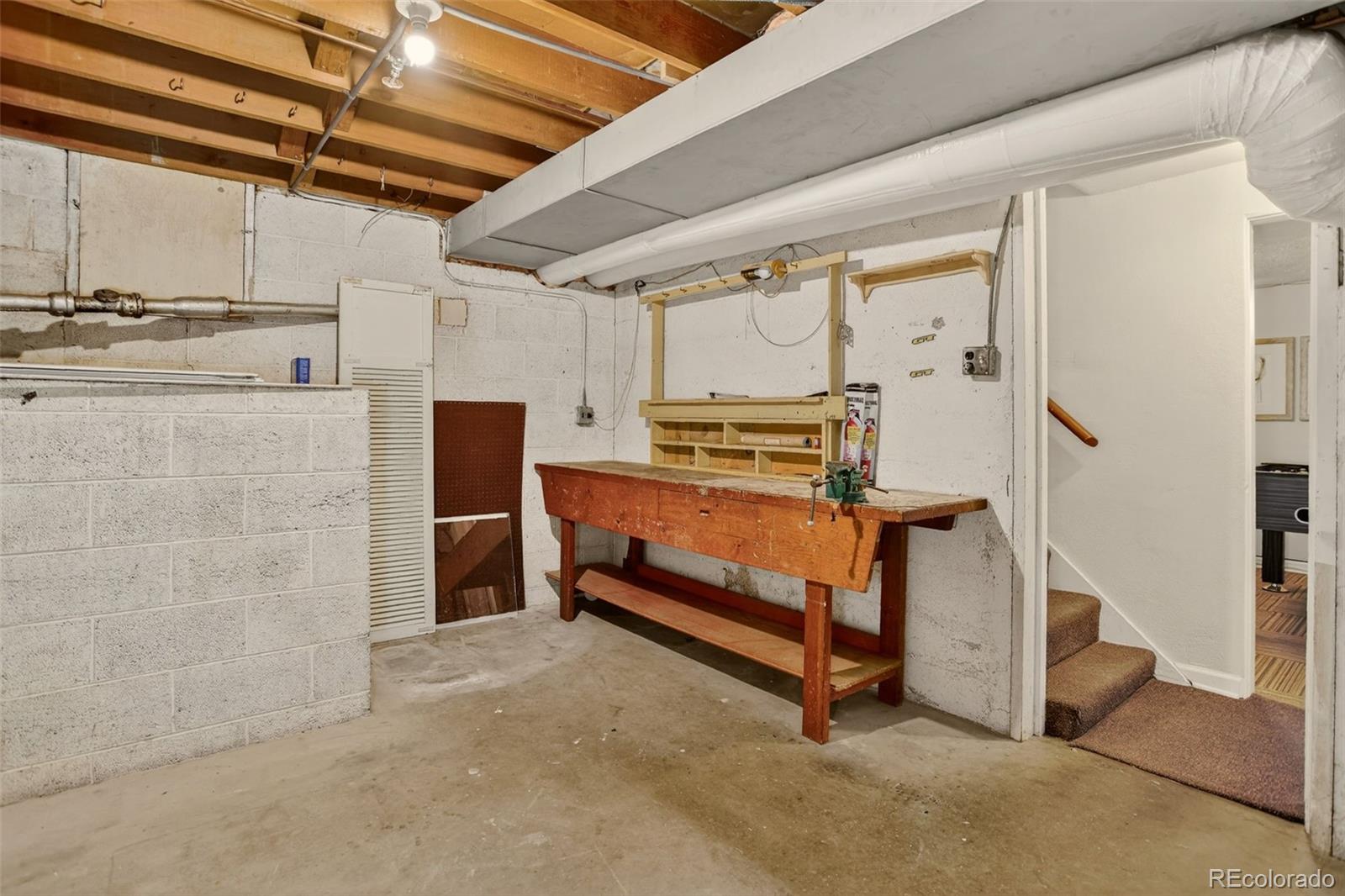 MLS Image #34 for 1381  newport street,denver, Colorado