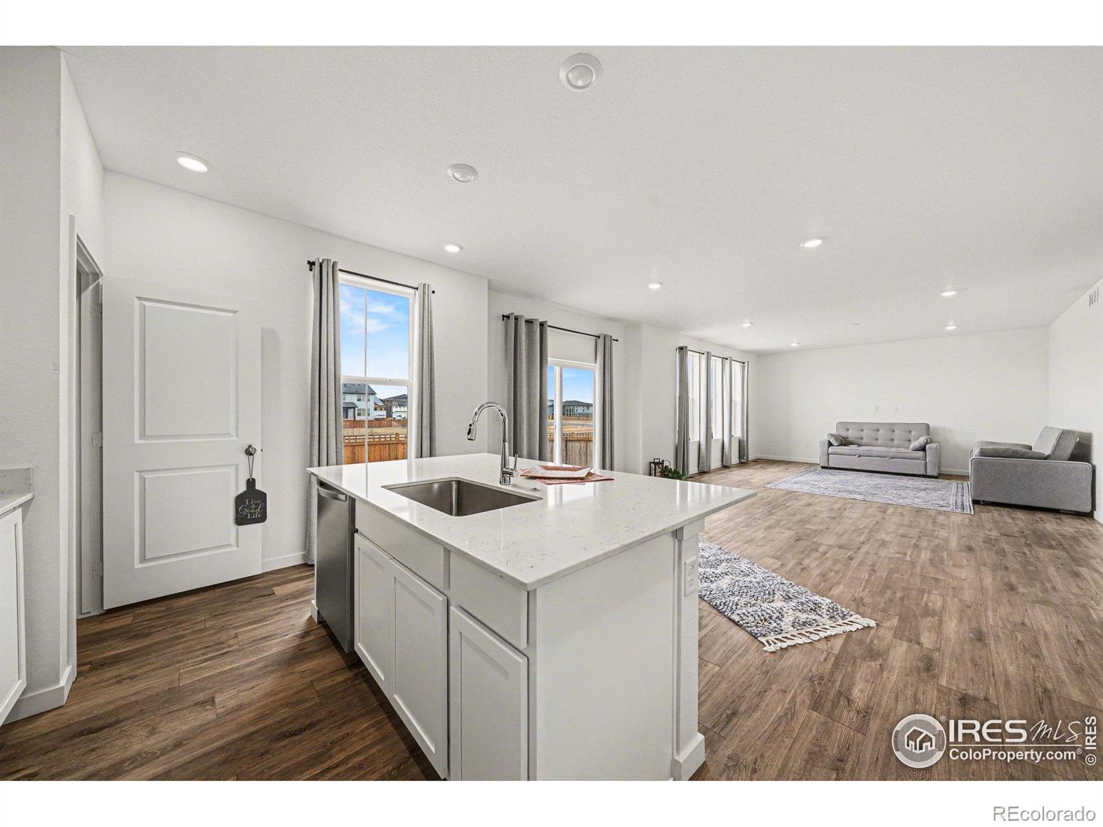 MLS Image #4 for 5548  runge court,timnath, Colorado