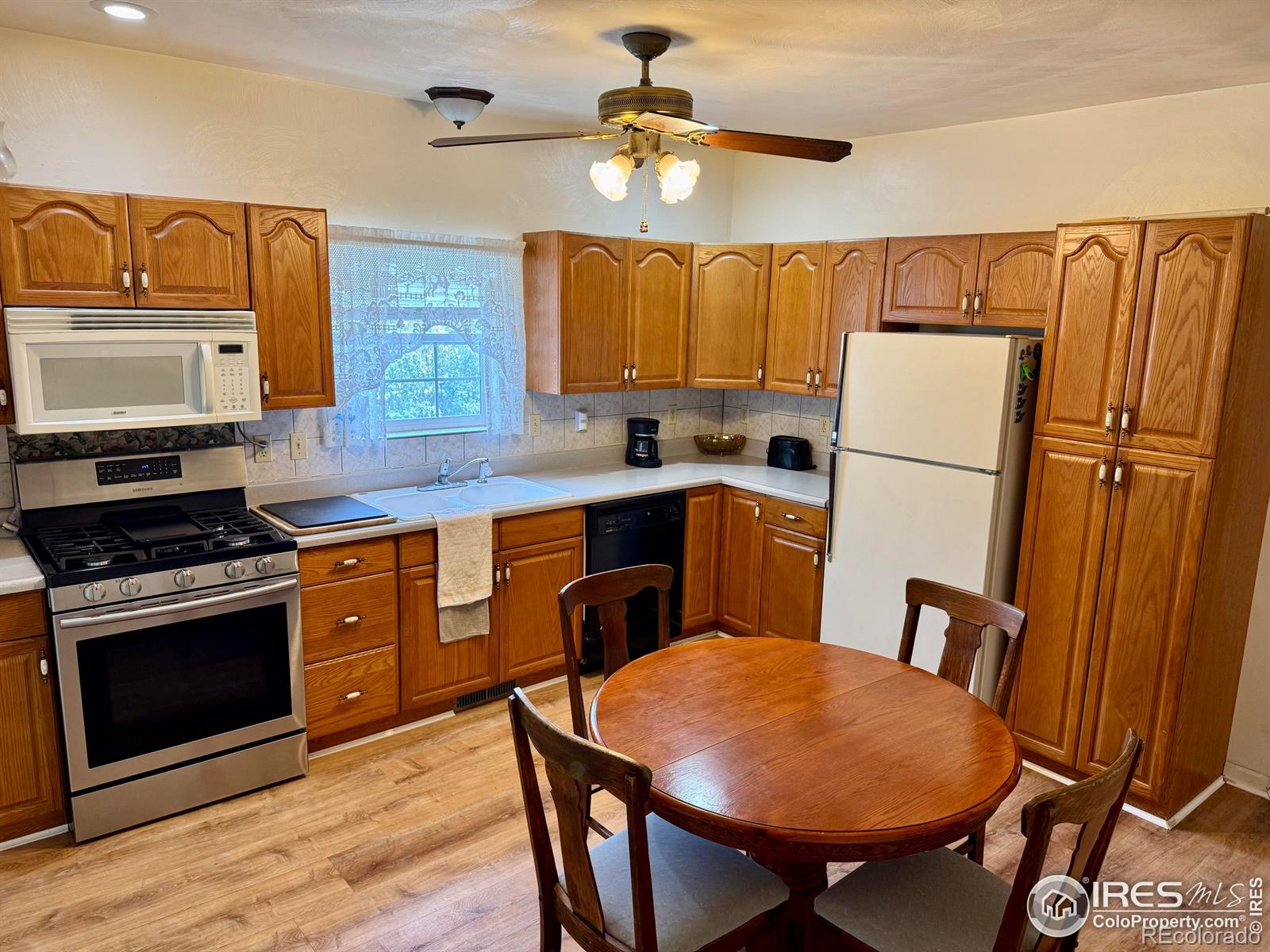 MLS Image #11 for 17263  county road 30 ,sterling, Colorado