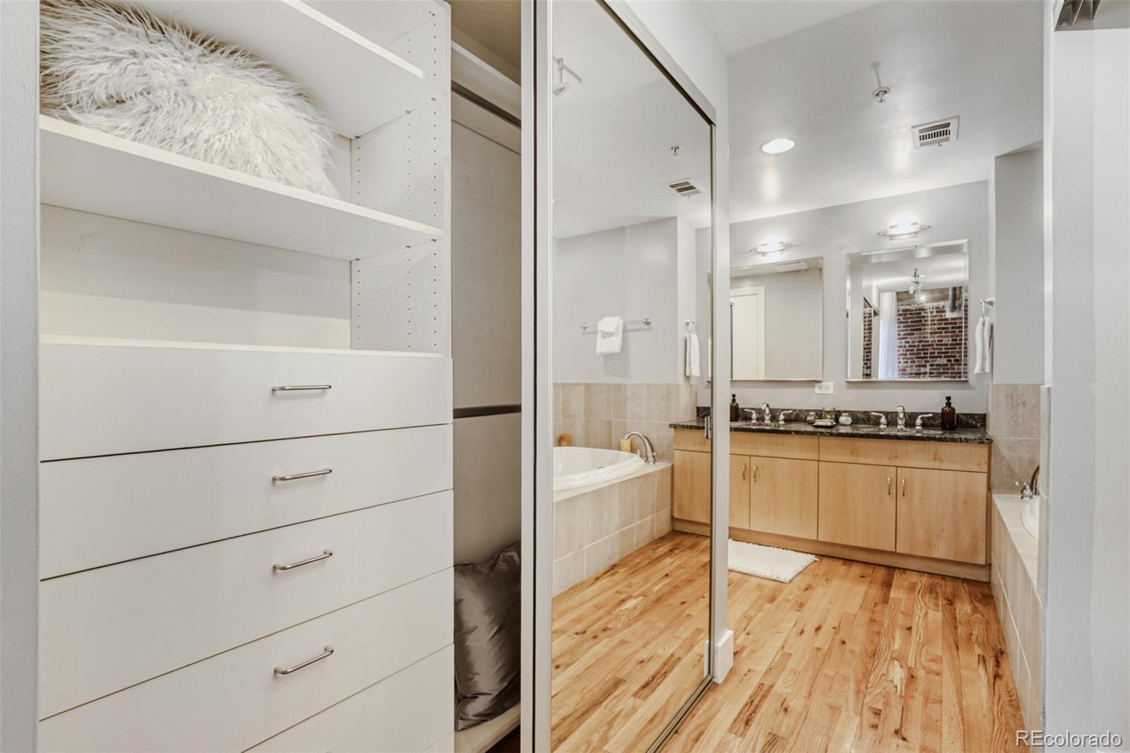 MLS Image #16 for 1449  wynkoop street 506,denver, Colorado