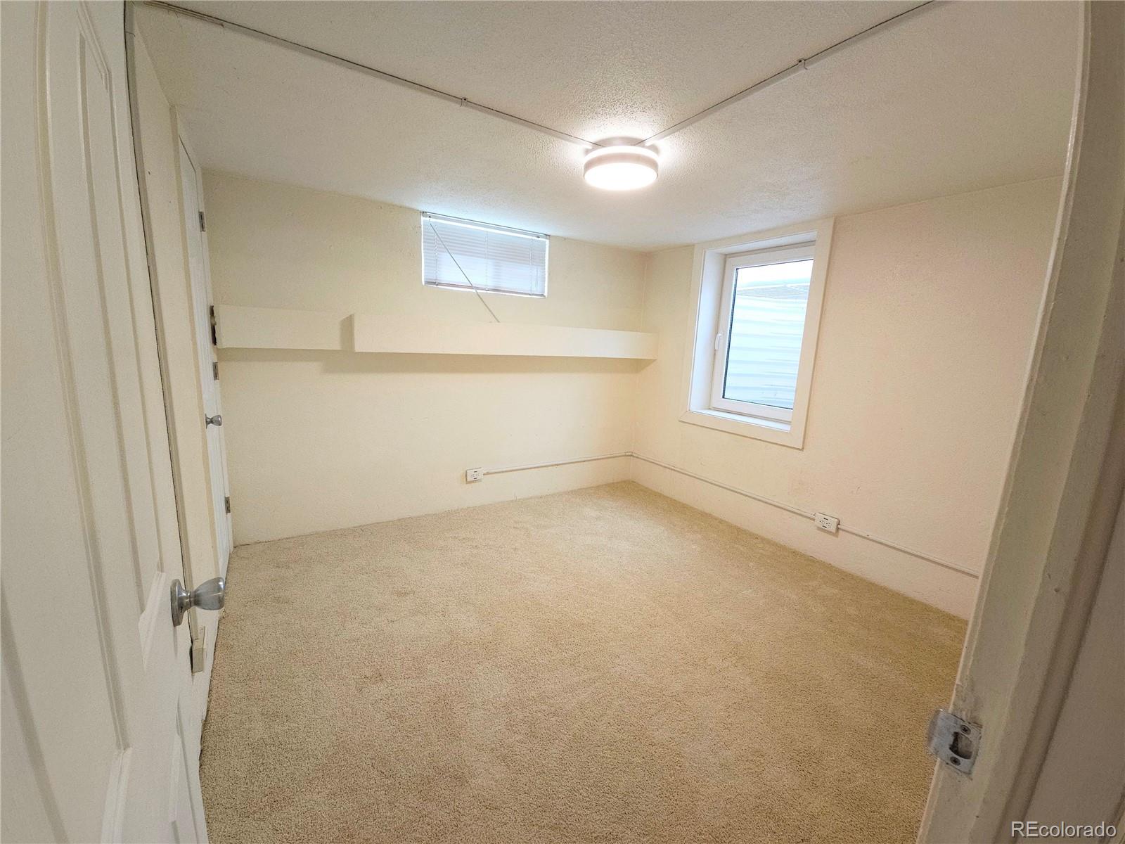 MLS Image #11 for 1543 n willow street,denver, Colorado