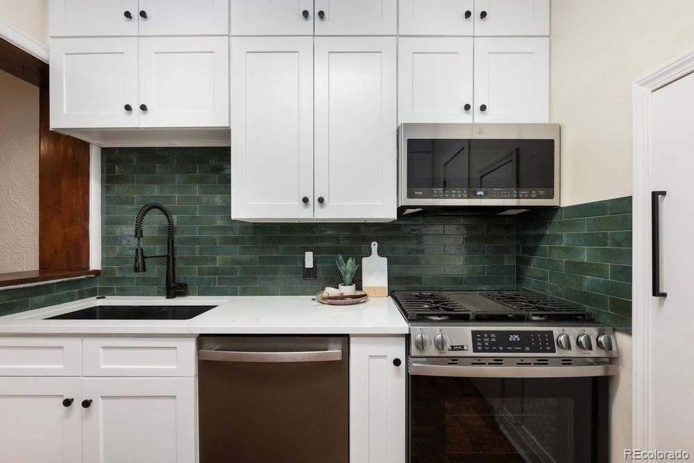 MLS Image #2 for 963 n logan street,denver, Colorado
