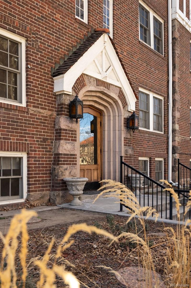 MLS Image #7 for 963 n logan street,denver, Colorado