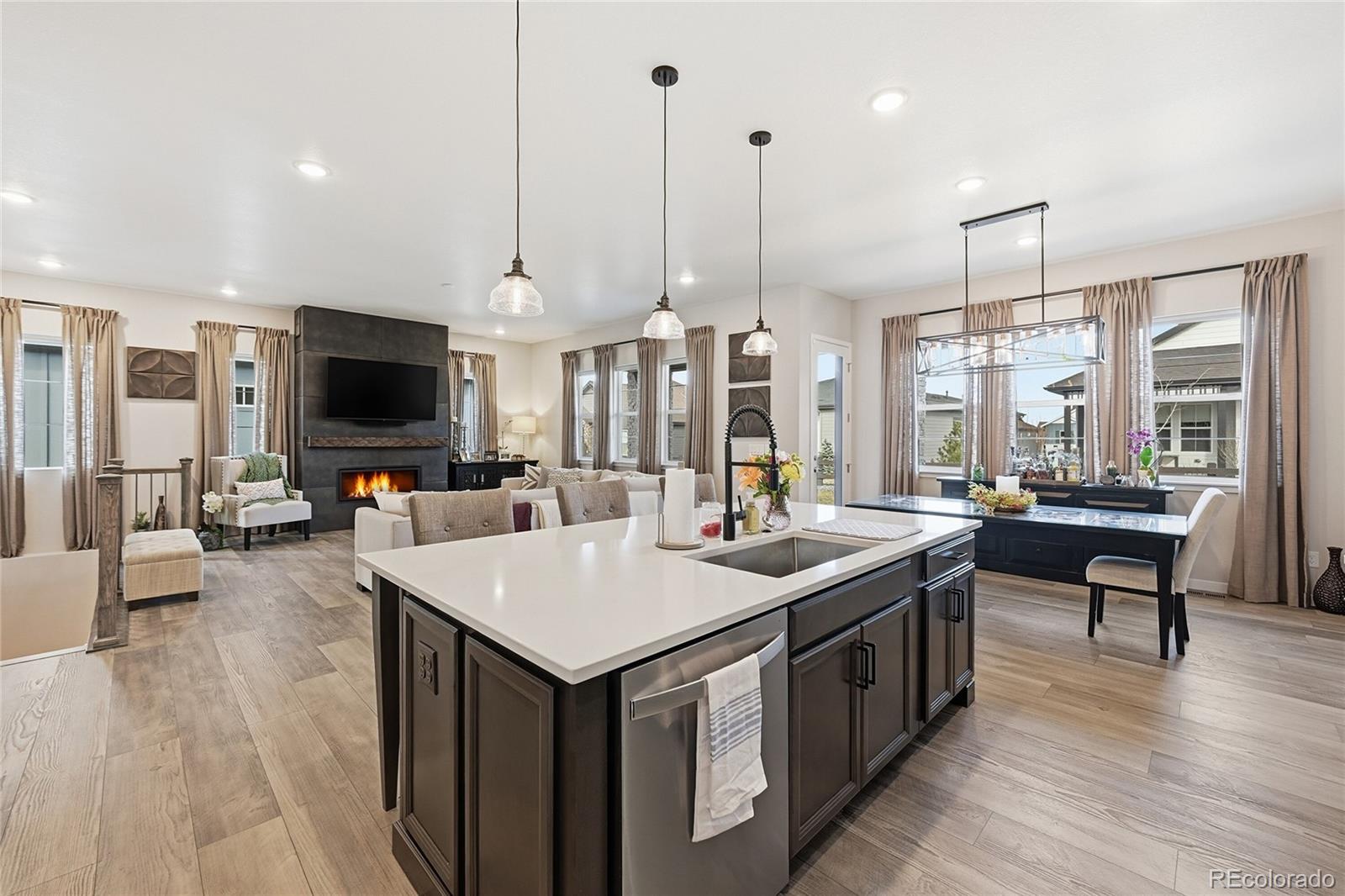 MLS Image #14 for 8708 s quatar street,aurora, Colorado