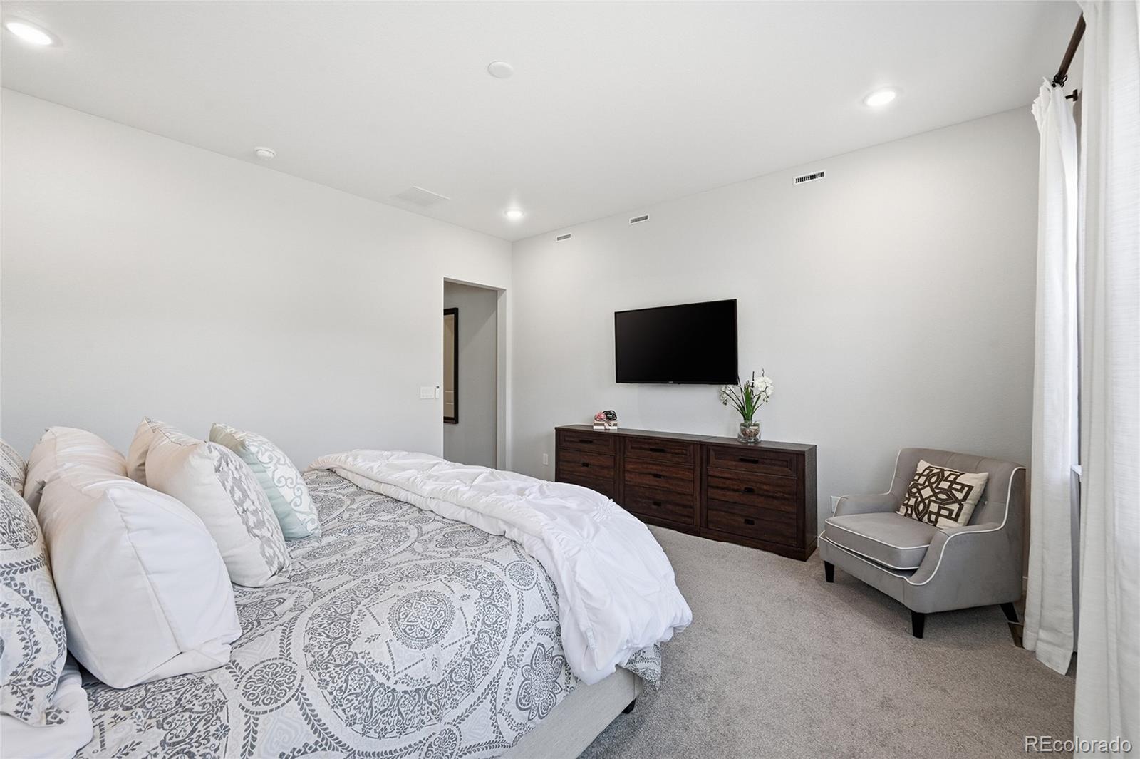 MLS Image #24 for 8708 s quatar street,aurora, Colorado