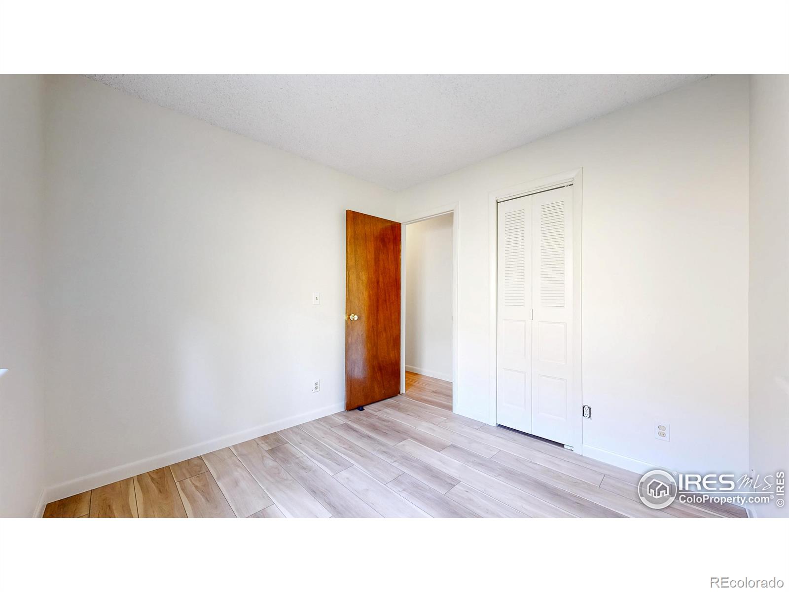 MLS Image #10 for 163  west creek road,glen haven, Colorado