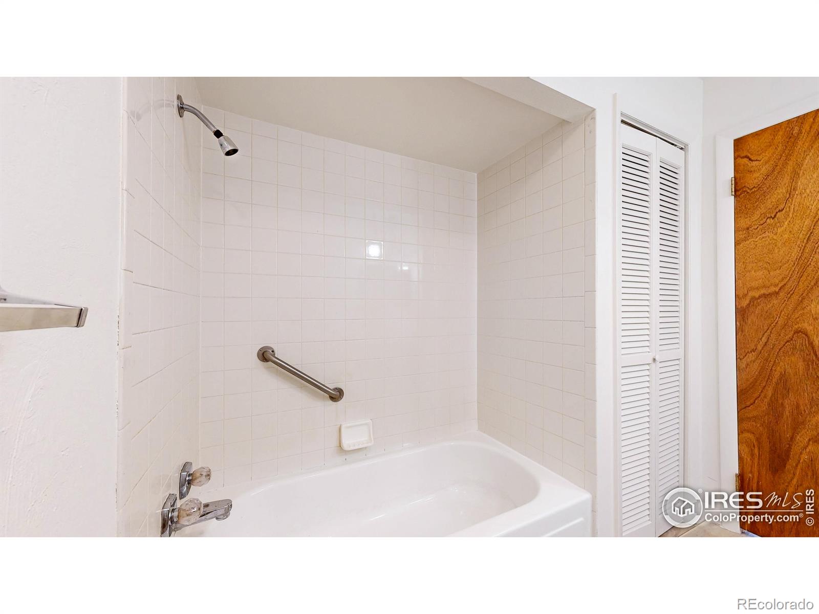 MLS Image #11 for 163  west creek road,glen haven, Colorado