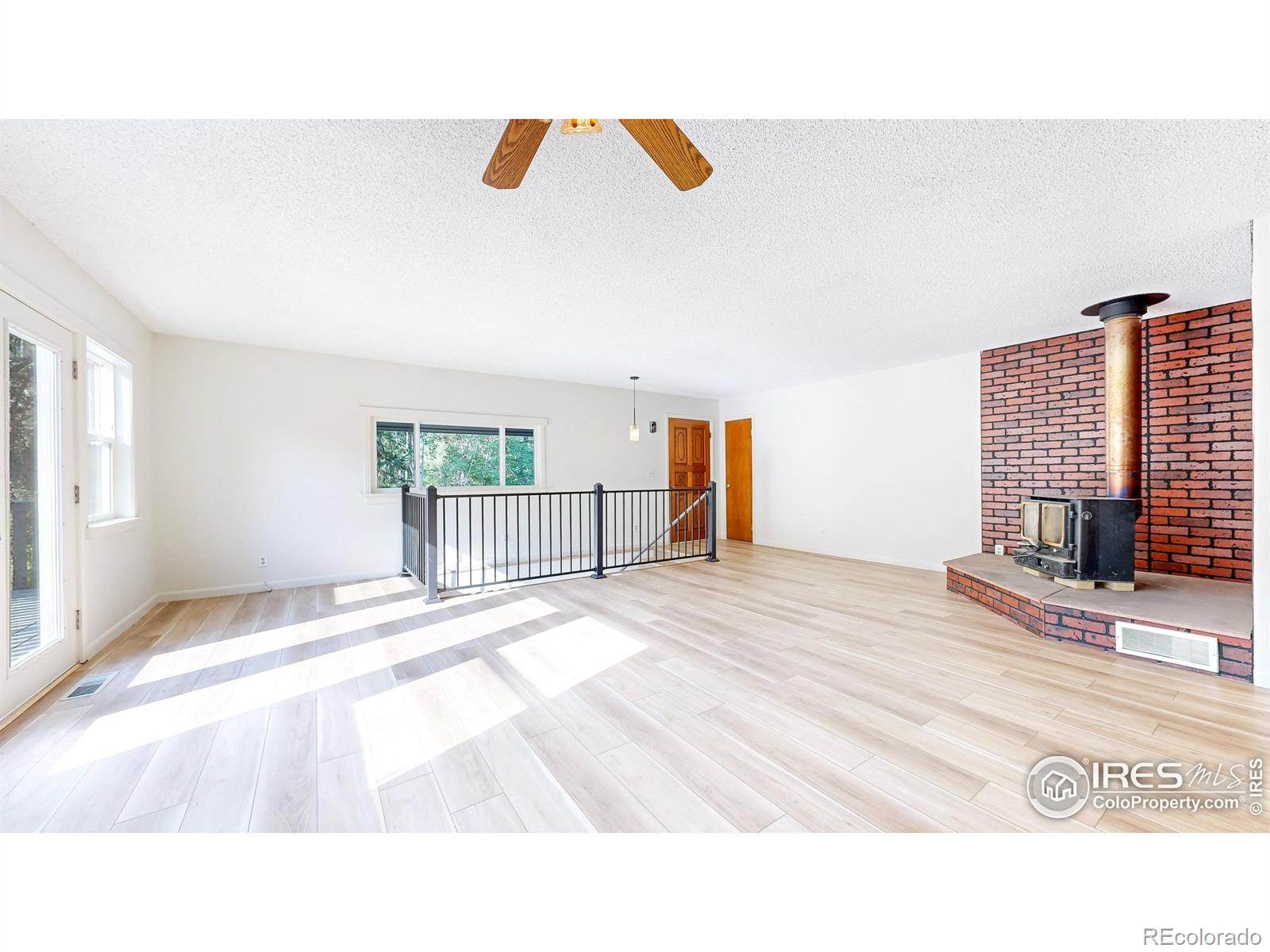 MLS Image #14 for 163  west creek road,glen haven, Colorado